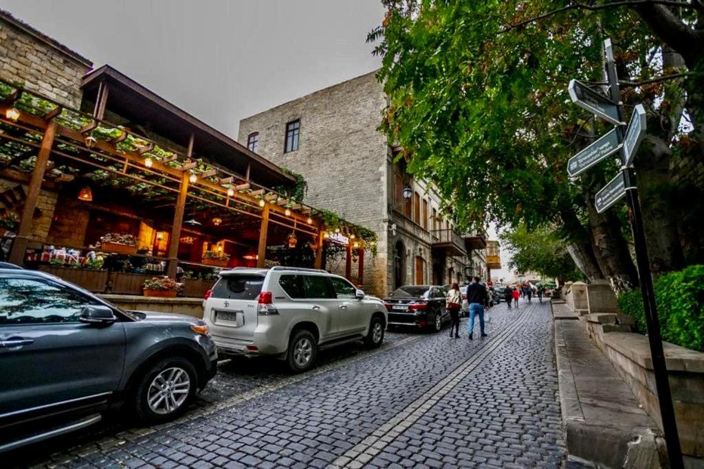 Luxury Old City Apartment Baky Esterno foto